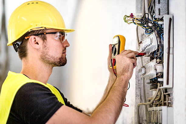 Best Industrial Electrical Services  in Gladstone, OR